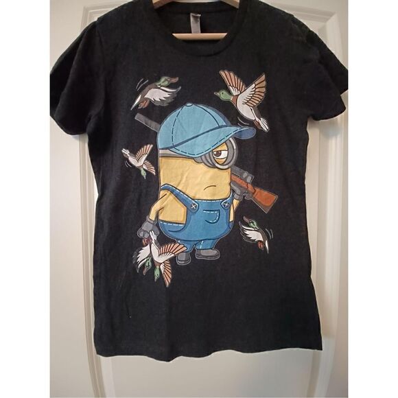 Minion Women's T-shirt size Medium - Picture 1 of 2